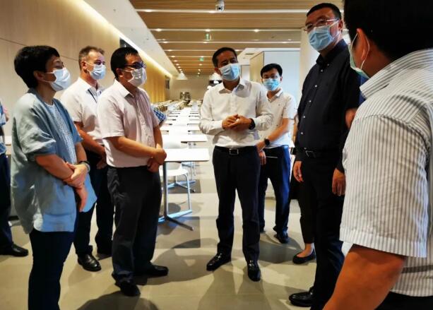 區領導調研深圳會展中心復工復產情況 區領導調研深圳會展中心復工復產情況