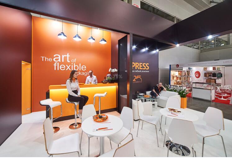 參展商進(jìn)行展場布置搭建有哪些原則?